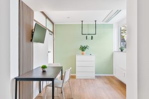 Monteurwohnung mit Parkplatz, Monteurzimmer, self Check-in, Stuttgart